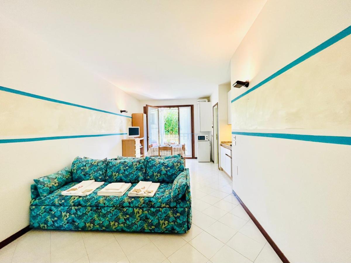 Perseo Apartment - 200M Dal Lago Di Garda Сирмионе Экстерьер фото